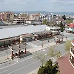 Flores Park Apartment Slantschew brjag
