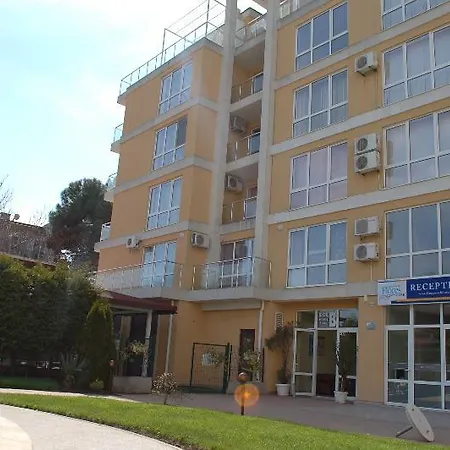 Flores Park Слънчев бряг