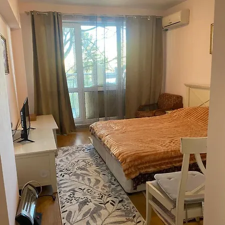 Flores Park Apartment Sunny Beach