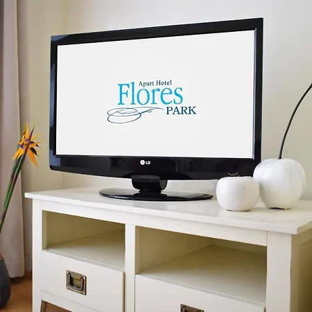 Flores Park Aparthotel