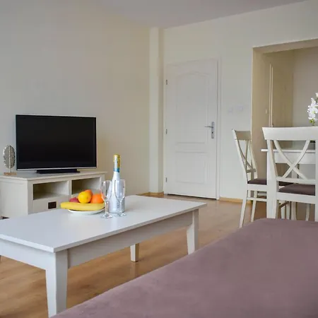 Flores Park Napospart