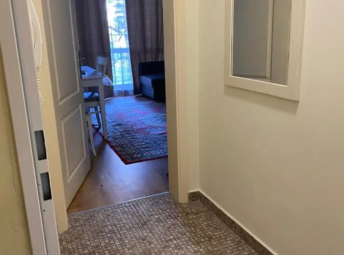 Flores Park Lejlighed