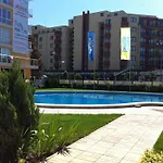 Daire Flores Park *